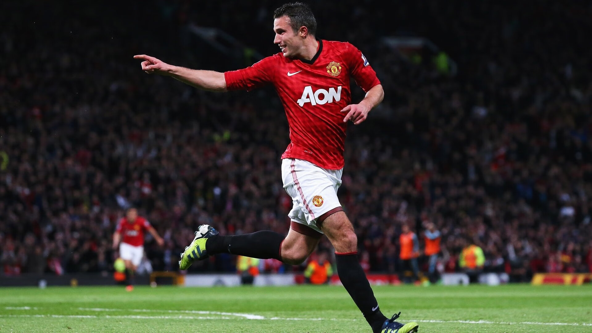 九游网游官网-“意甲争冠局势复杂，年轻新星喜迎最佳战机”，意甲年轻球员